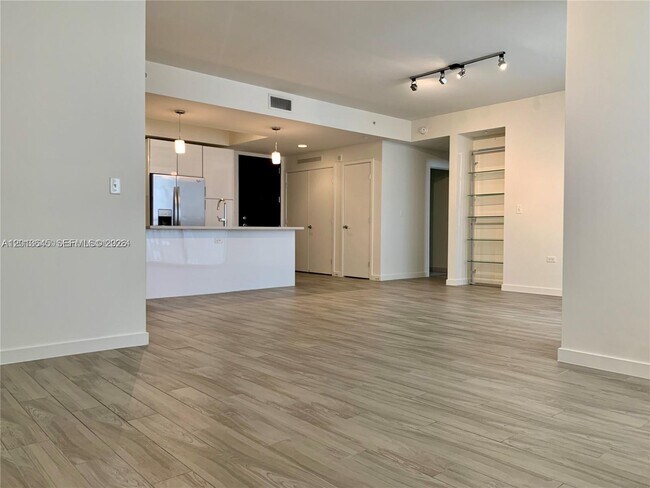 Photo - 999 SW 1st Ave Unit 2712