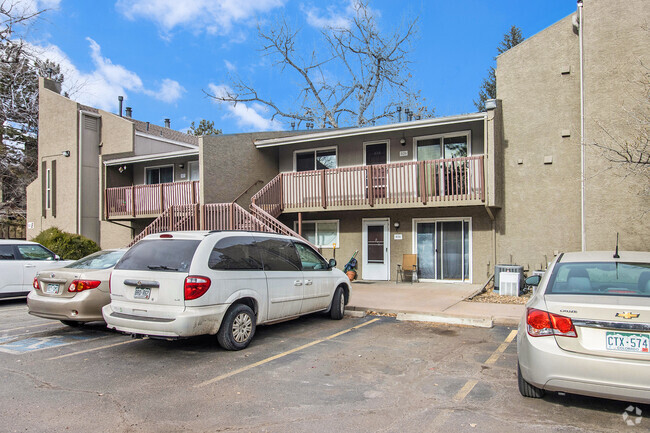 Building Photo - 5300 E Cherry Creek S Dr Rental