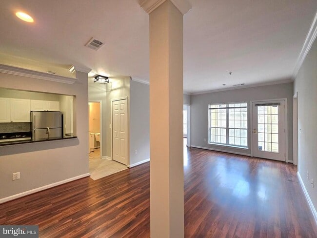 Photo - 4560 Strutfield Ln Unit 1203