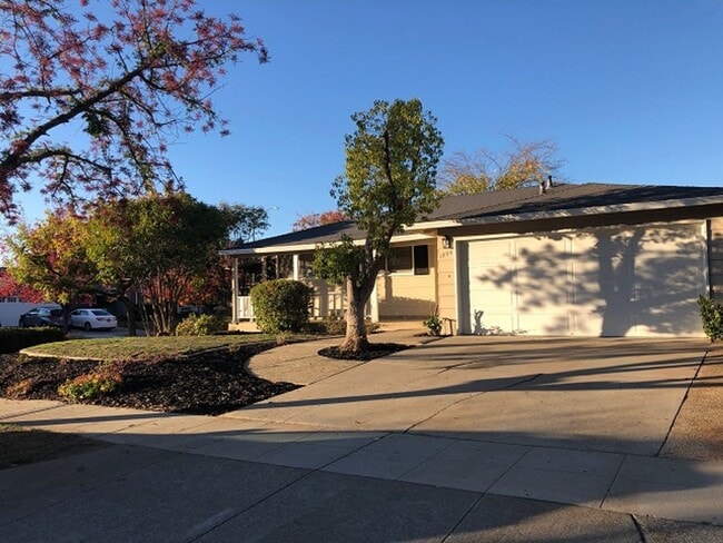 Photo - CAMBRIAN- Corner lot