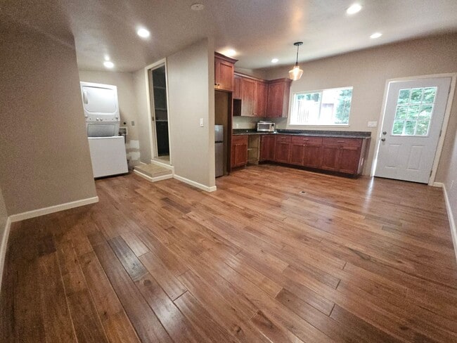 Photo - Beautiful, Serene Studio Nestled Among the Redwoods.