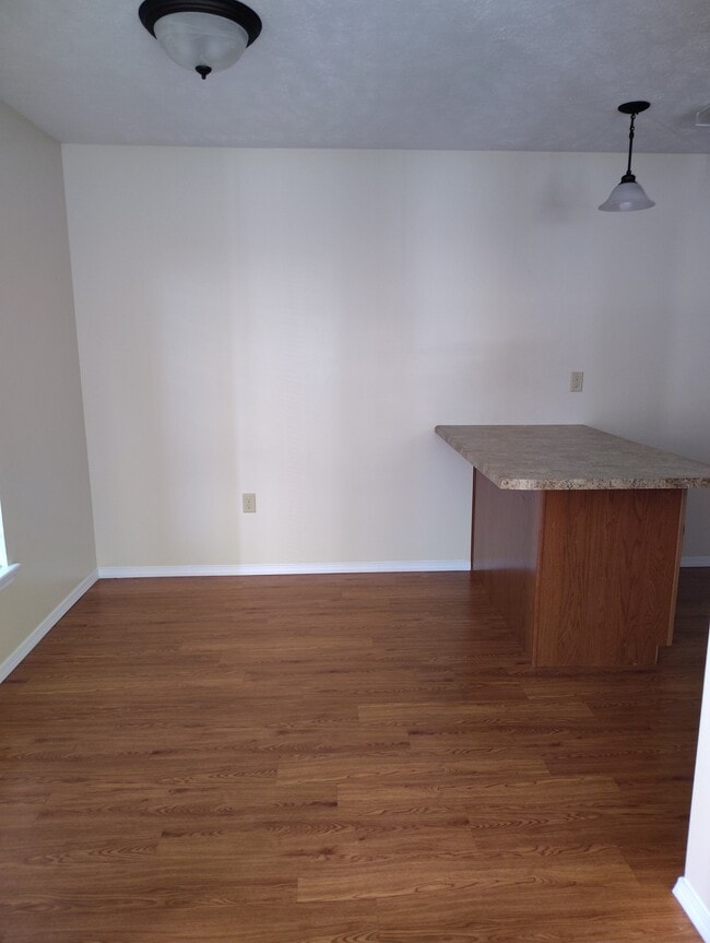 Dining Room/Breakfast Bar