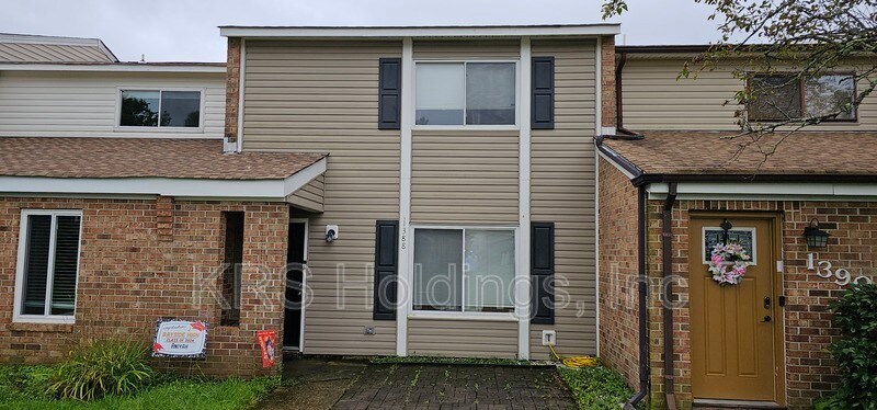 Photo - 1388 Sierra Dr