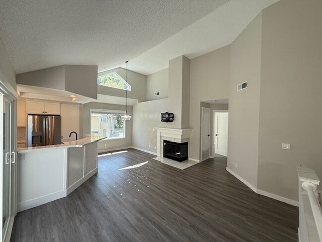 Photo - Renovated 1-Bedroom Condo with Updated Fixtures in Hercules