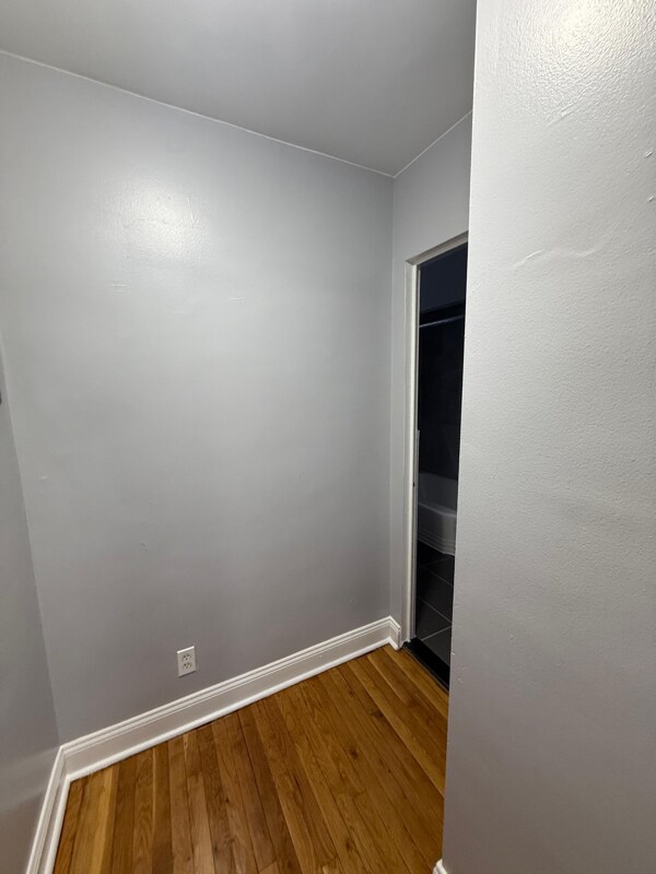 Photo - 194 Park Ave