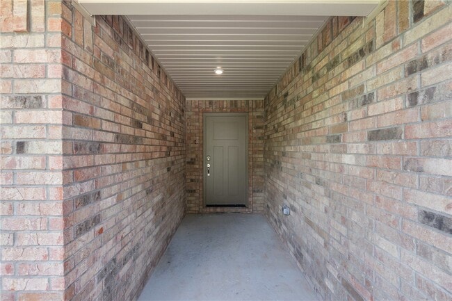 Photo - 17 Hollow Way Dr