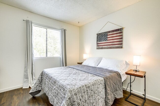 Photo - Gorgeous Quail Meadow Condo 2 bedroom / 1.5 bath