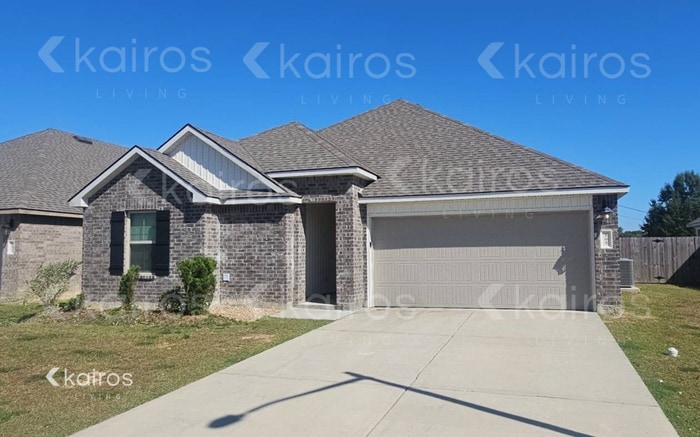 Photo - 203 SANTIAGO COURT