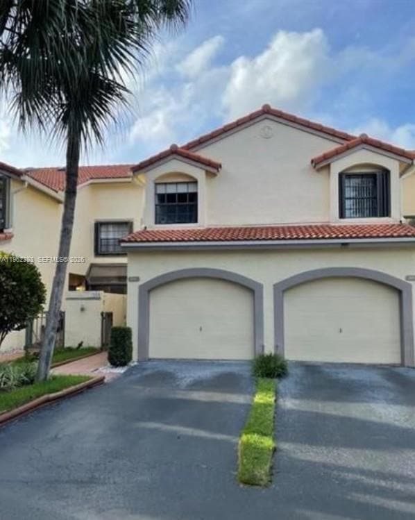 Building Photo - 3535 Magellan Cir