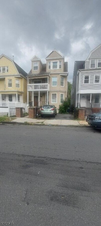 Photo - 180 N 16th St Casa