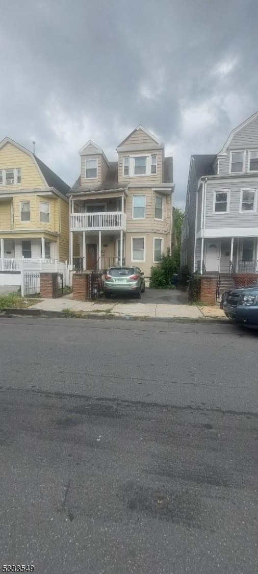 Building Photo - 180 N 16th St Rental