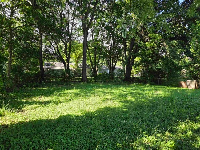 3277 Valley Stream Cove