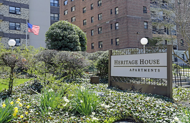 Heritage House Senior Apartments - Heritage House Senior Apartments