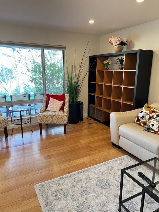 Photo - 2740 Ptarmigan Dr