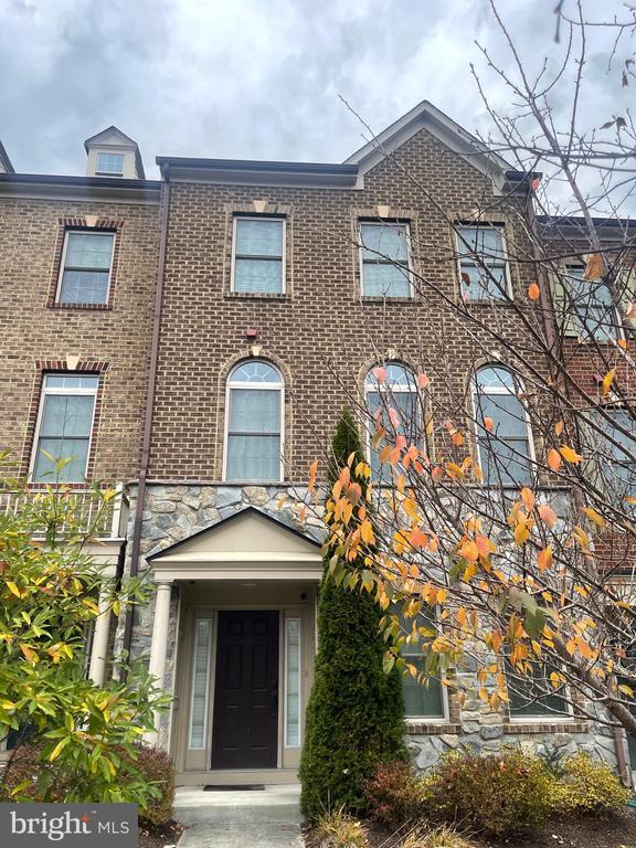 Photo - 7413 Matapan Dr