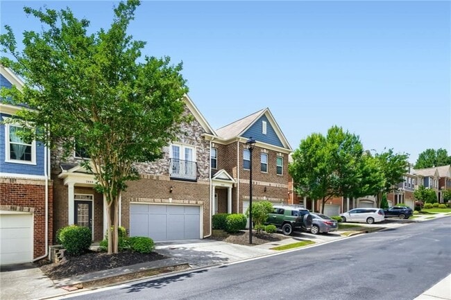 Photo - 2444 Norwood Dr SE