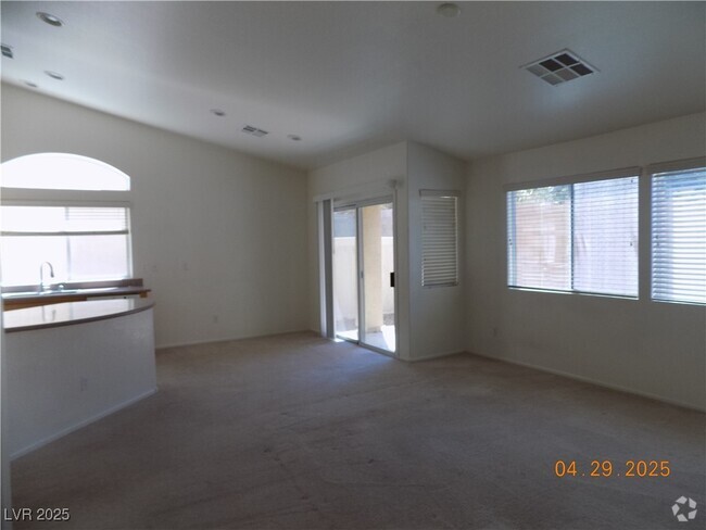 Building Photo - 6375 Salmon Mountain Ave Rental