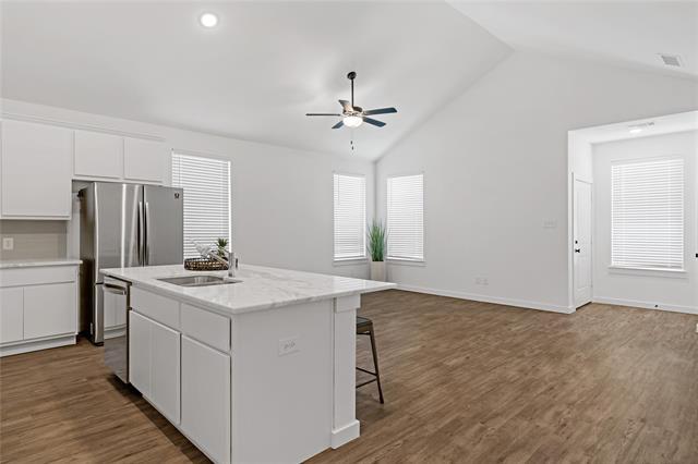 Photo - 1301 Bells Ave