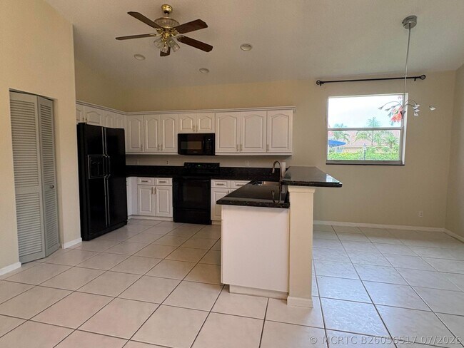 3608 Dunes Vista Dr