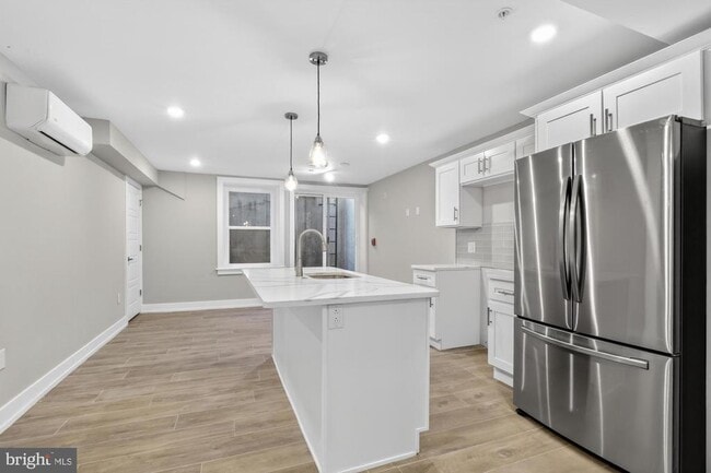 Photo - 2034 N Front St Unit 1