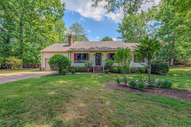 Photo - 114 Evergreen Way House