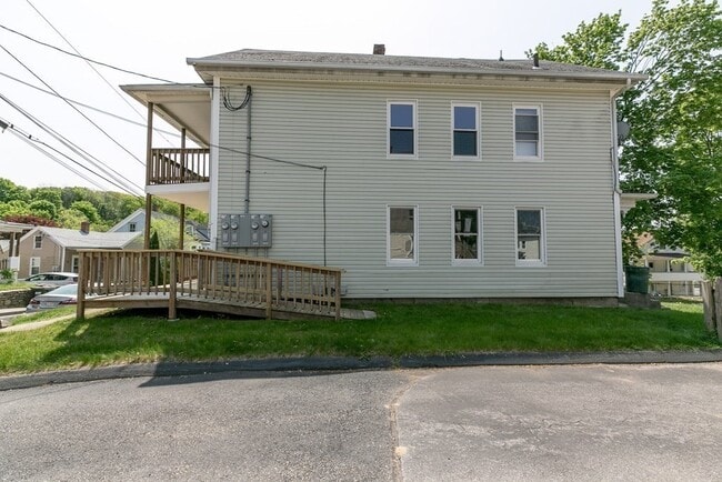 Photo - 10 5th Ave Unit 3