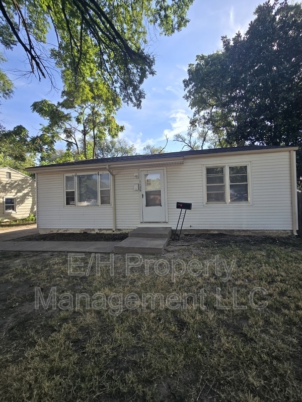 Photo - 1128 S Quentin St