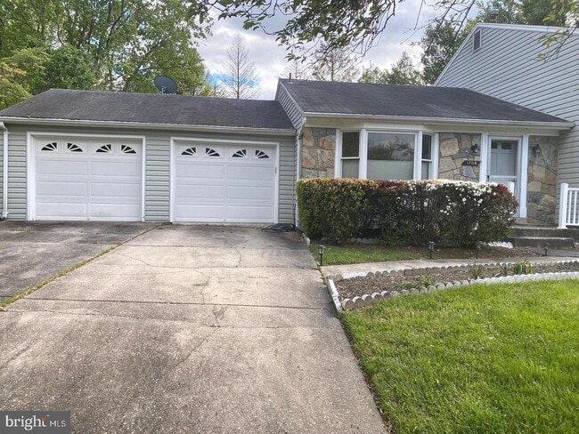 1708 Woodwell Rd