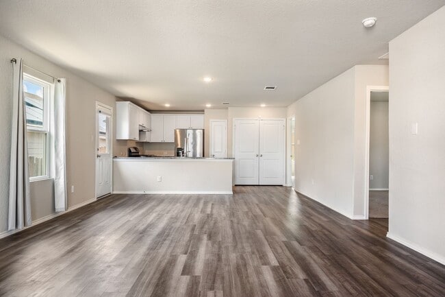 Photo - Move-In Special: $700 Off First Month | 3-Bedroom Home in Knox Ridge