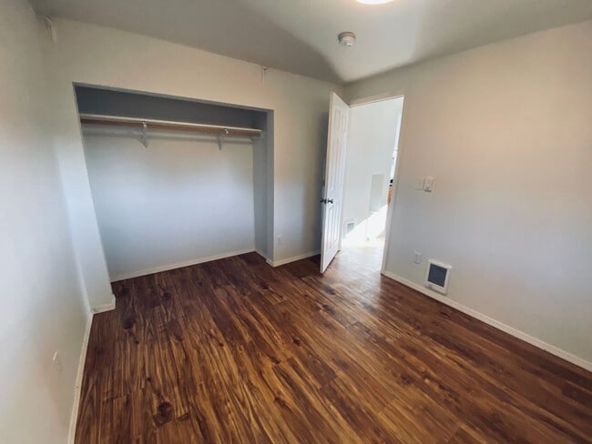 Photo - Charming Cottage Living in Granite Falls – By Appointment Only Unit B