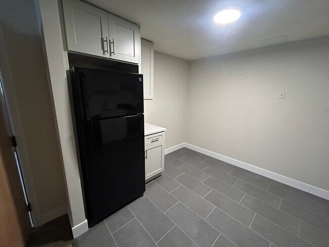 Photo - 16 Walnut St Unit B2