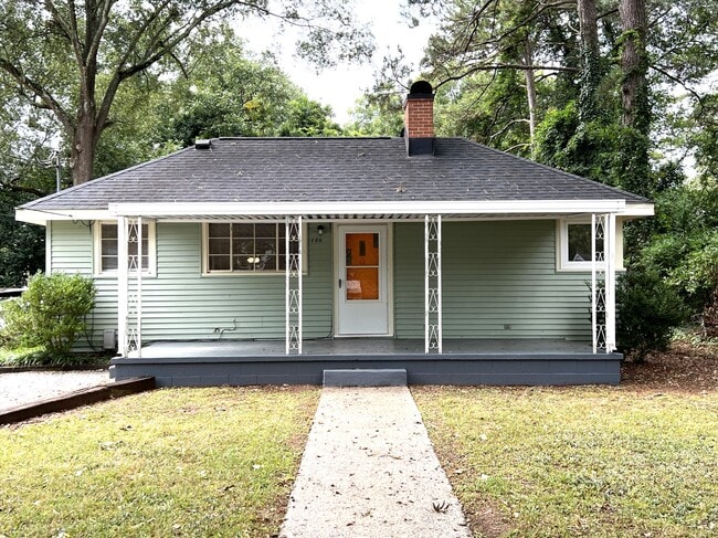 Building Photo - 166 Hart Ave