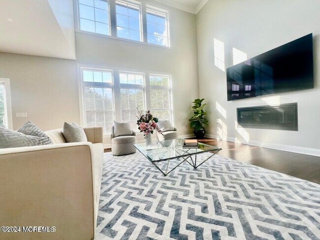 Photo - 756 Dorathys Ln