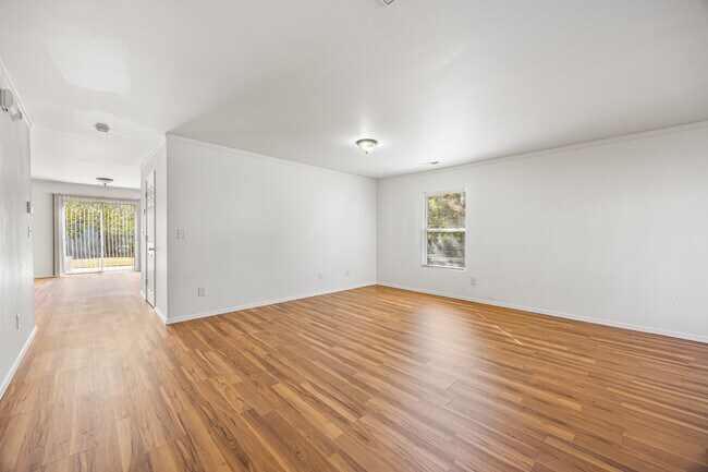 Photo - 4102 Rosefield Ct