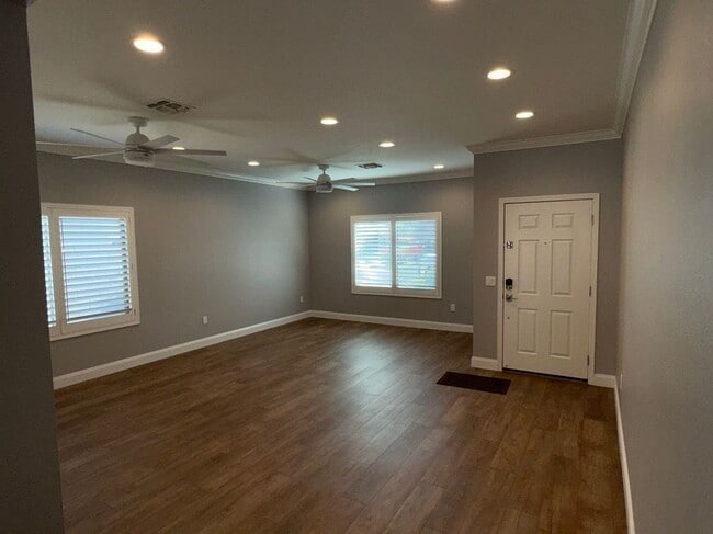 Photo - 2140 E Remington Pl
