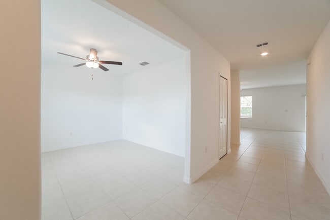 Photo - 4230 84th Ct E