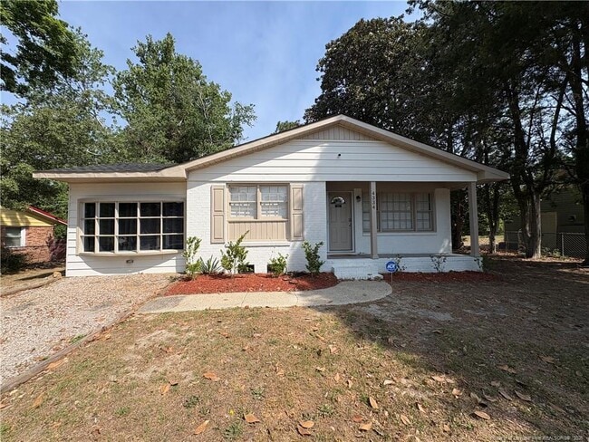 Building Photo - 4334 Forest View Dr