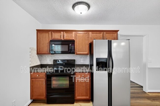 Photo - 9415 Glen Cross Dr