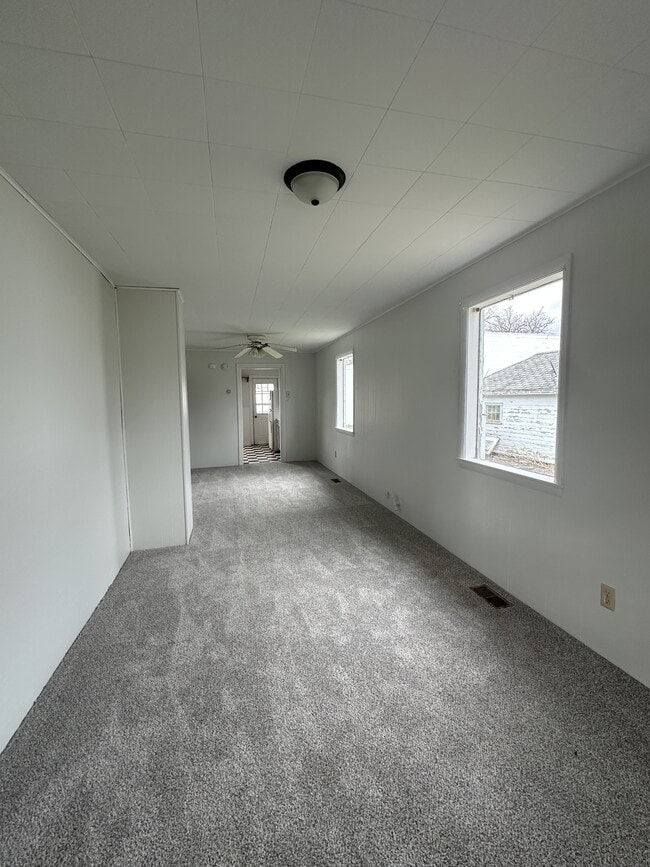 Photo - 117 Grove St