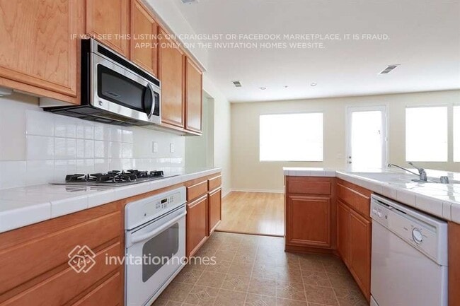 Photo - 28960 Oak Hill Ln