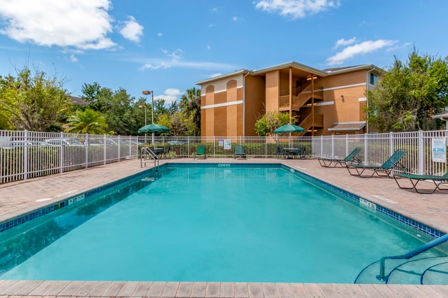 Willow Creek Apartments