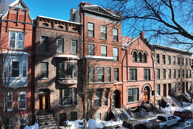 441 State St