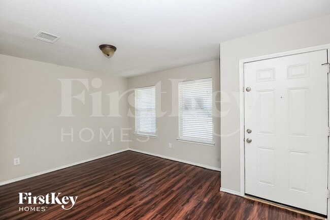 Photo - 8115 Wesson Rd