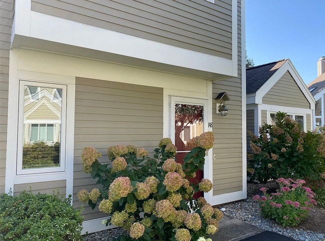 Photo - 148 Billington Ln Unidad 148