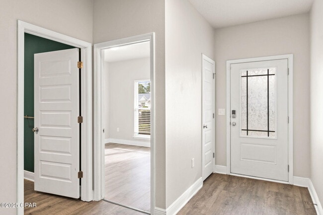 Photo - 397 Emerald Cove St
