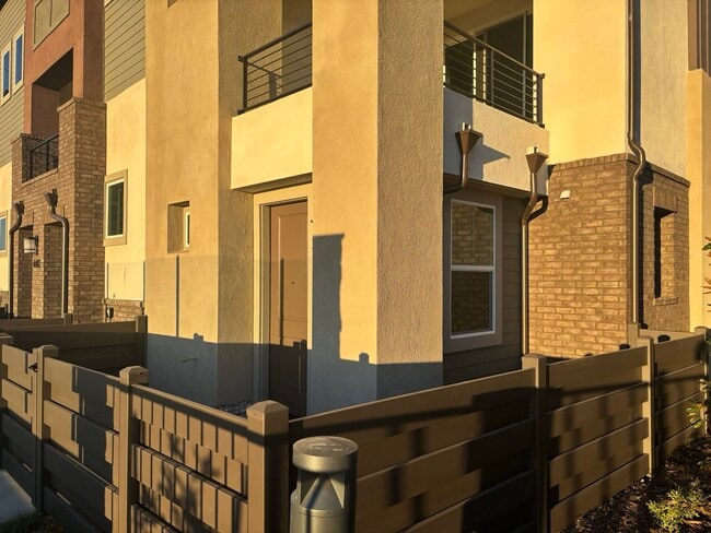 Fenced yard - 438 Caliper Way