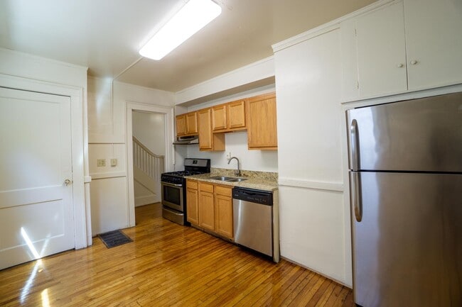 Photo - 815 Maryland Ave