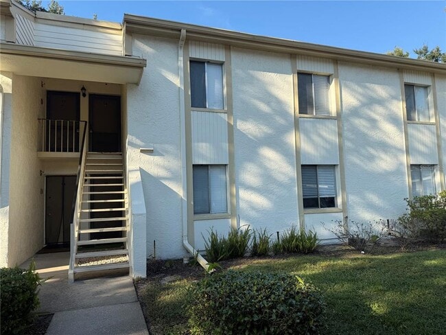 Building Photo - 208 Palmetto Ct Unit 208