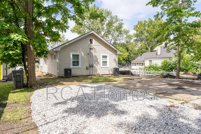 Photo - 1425 N Olney St