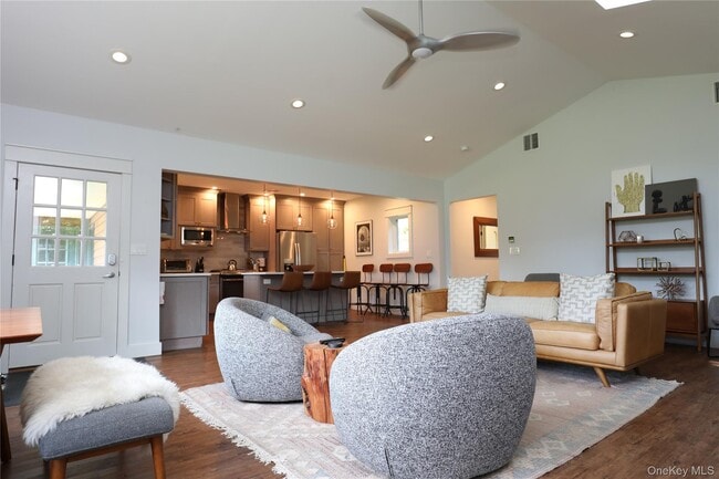 Photo - 36 Northwoods Rd